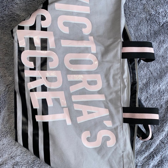 Victoria's Secret Handbags - VS tote